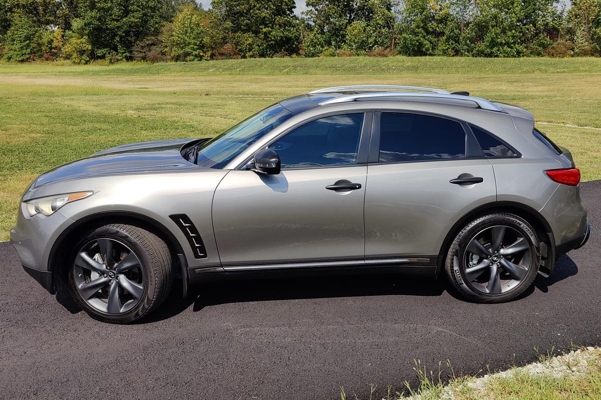 
								Infinity FX50 2011 full									