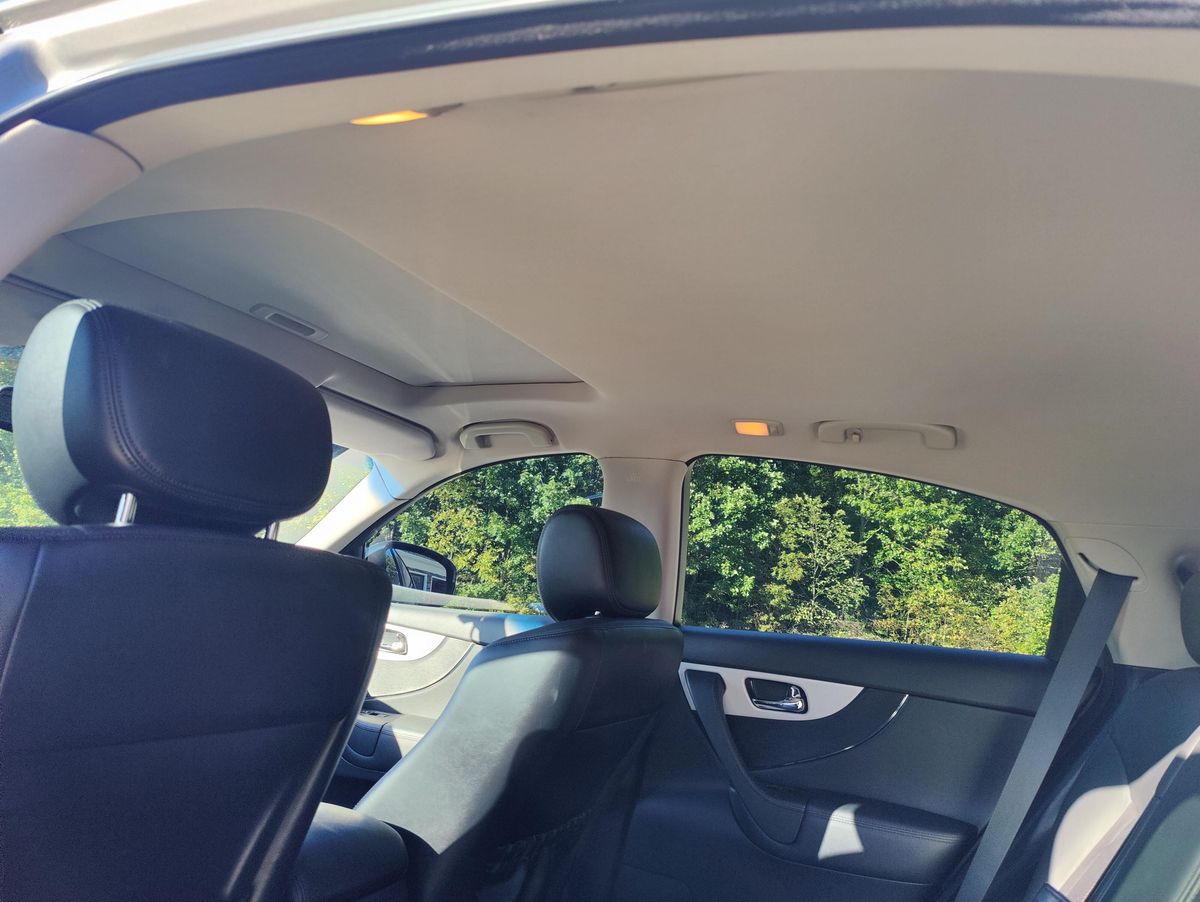 
								Infinity FX50 2011 full									