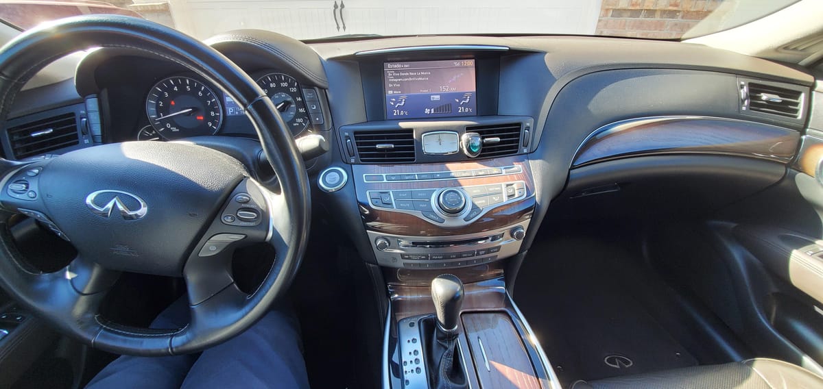 
								Infinity M56 2011 full									