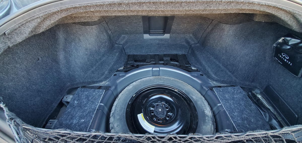 
								Infinity M56 2011 full									