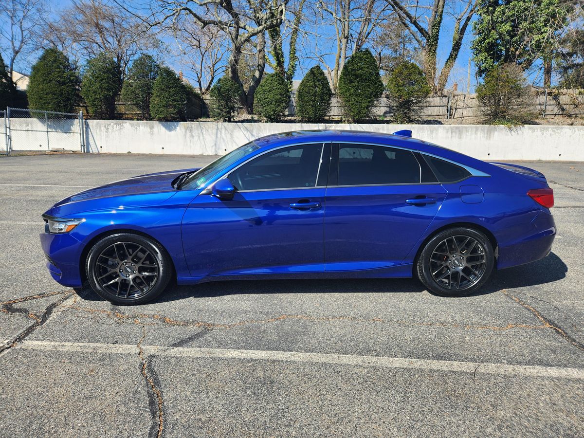 
								Honda Accord 2019 full									