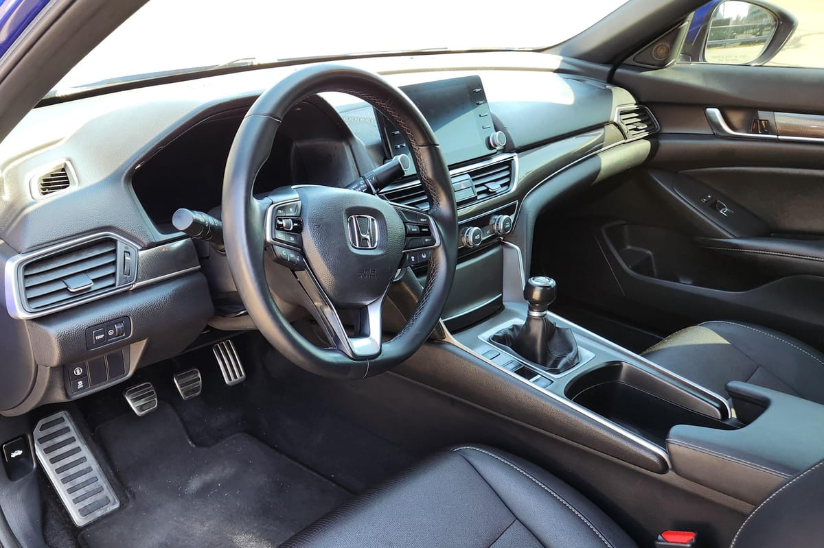 
								Honda Accord 2019 full									