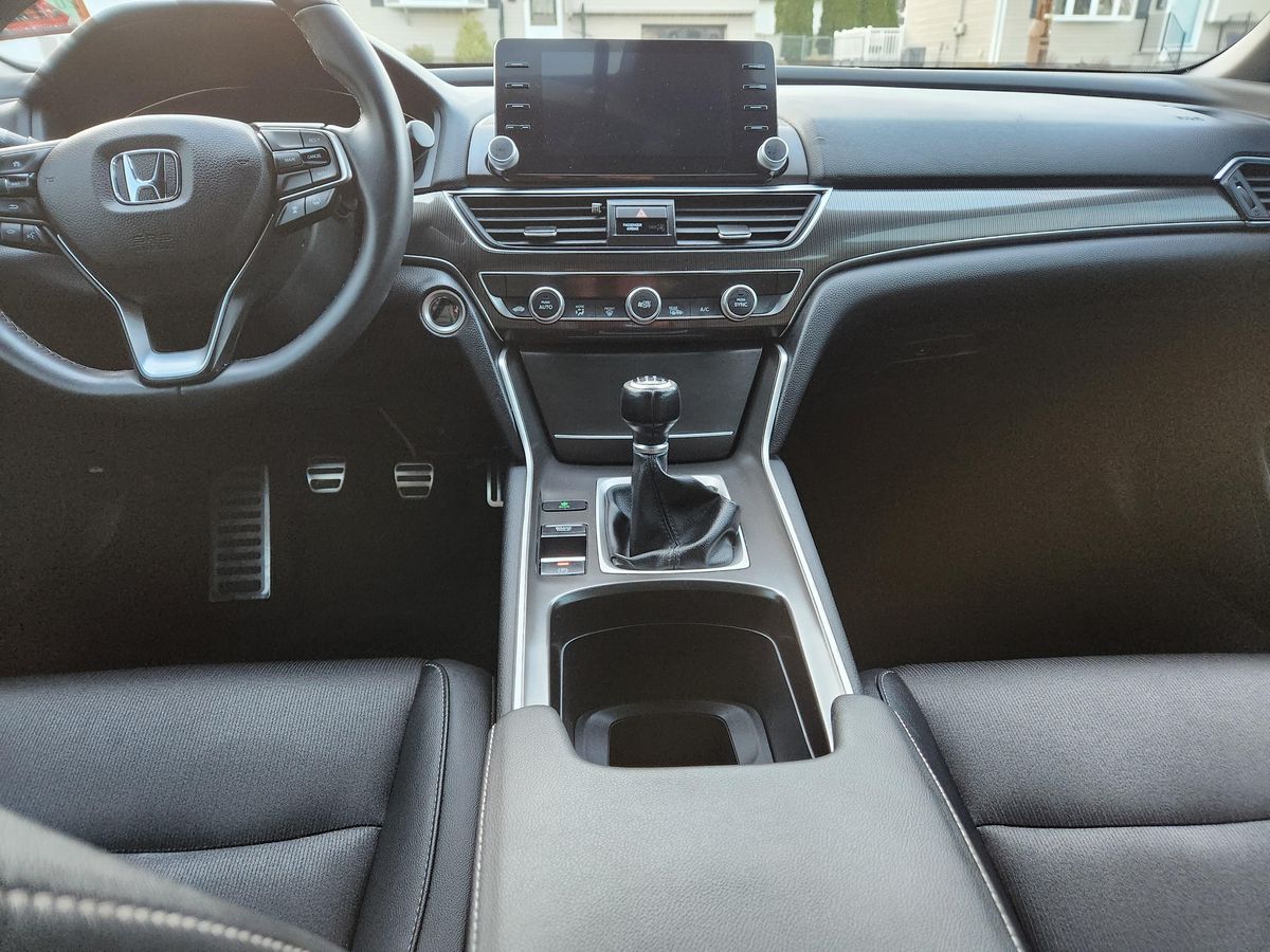 
								Honda Accord 2019 full									
