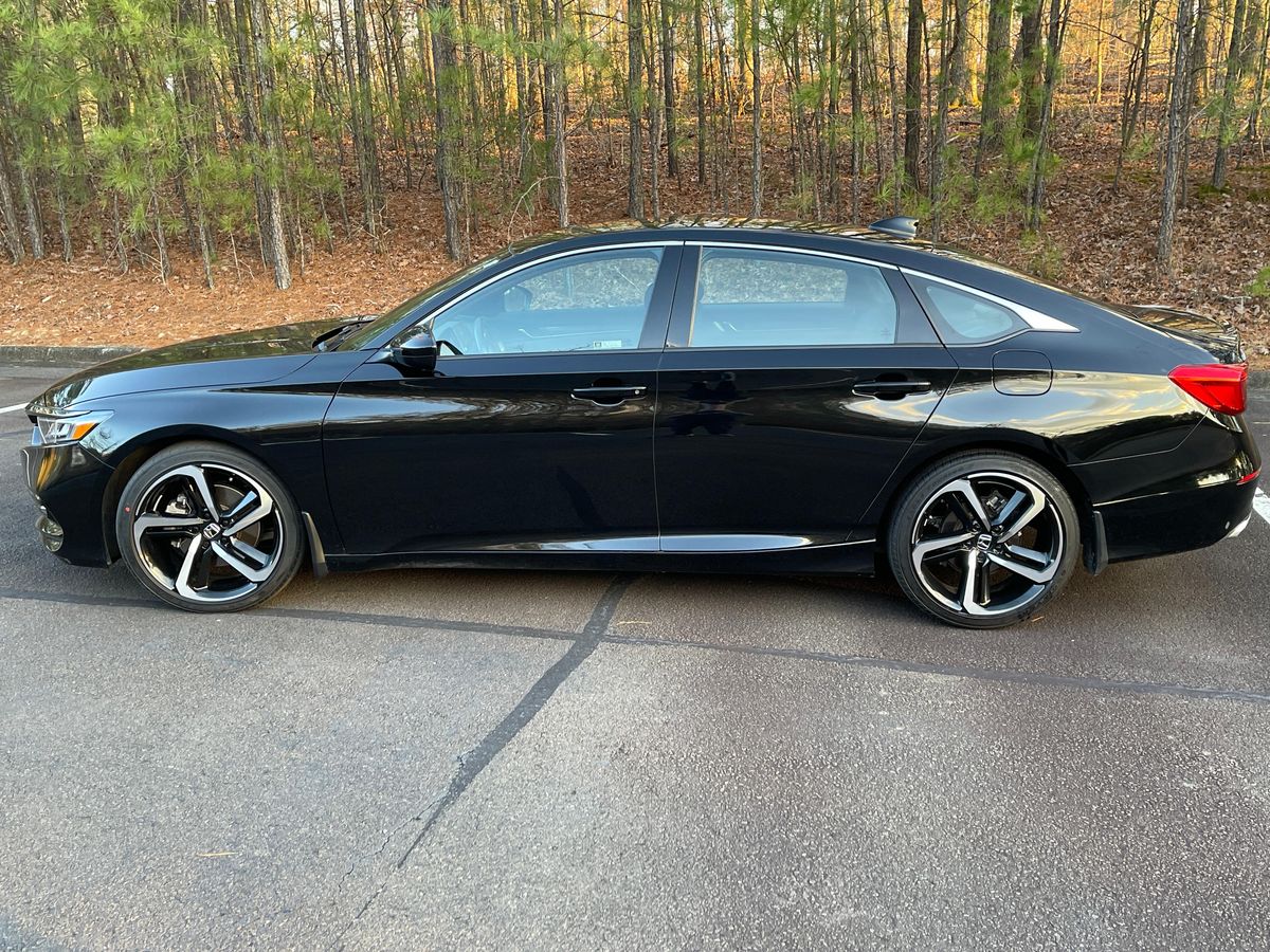 
								Honda Accord 2018 full									