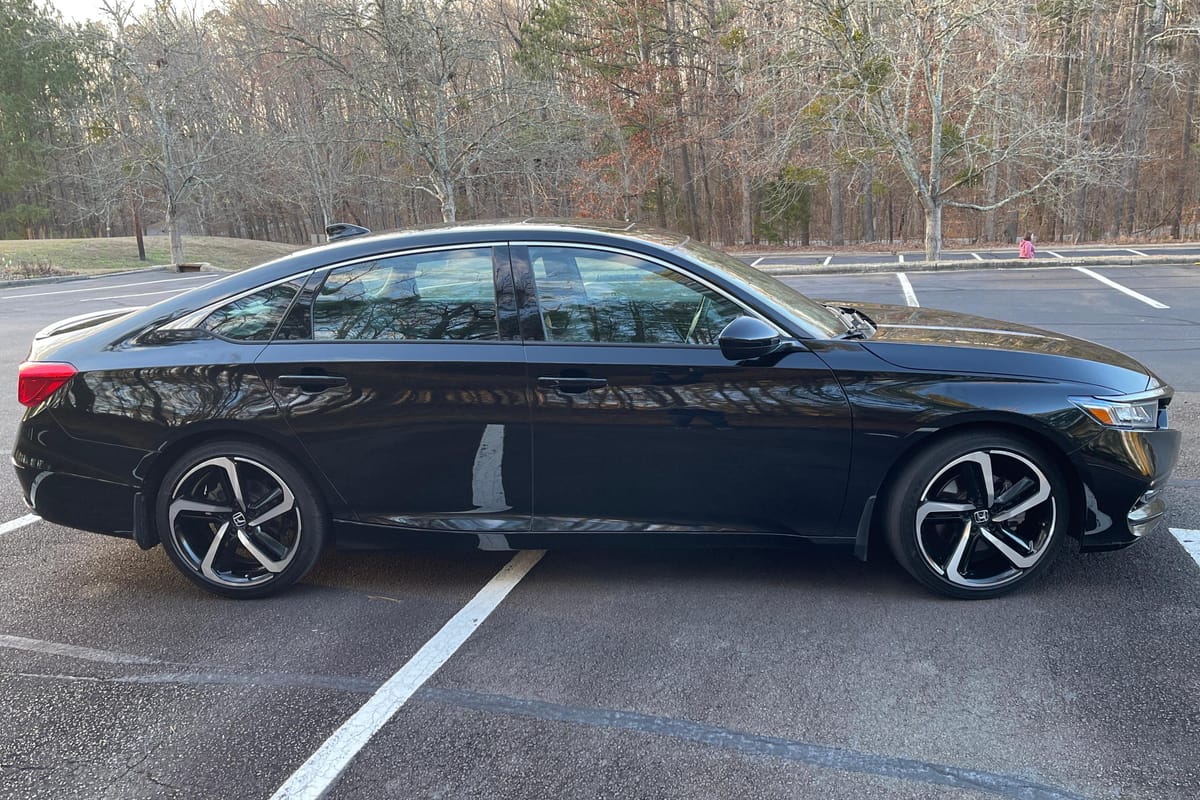 
								Honda Accord 2018 full									