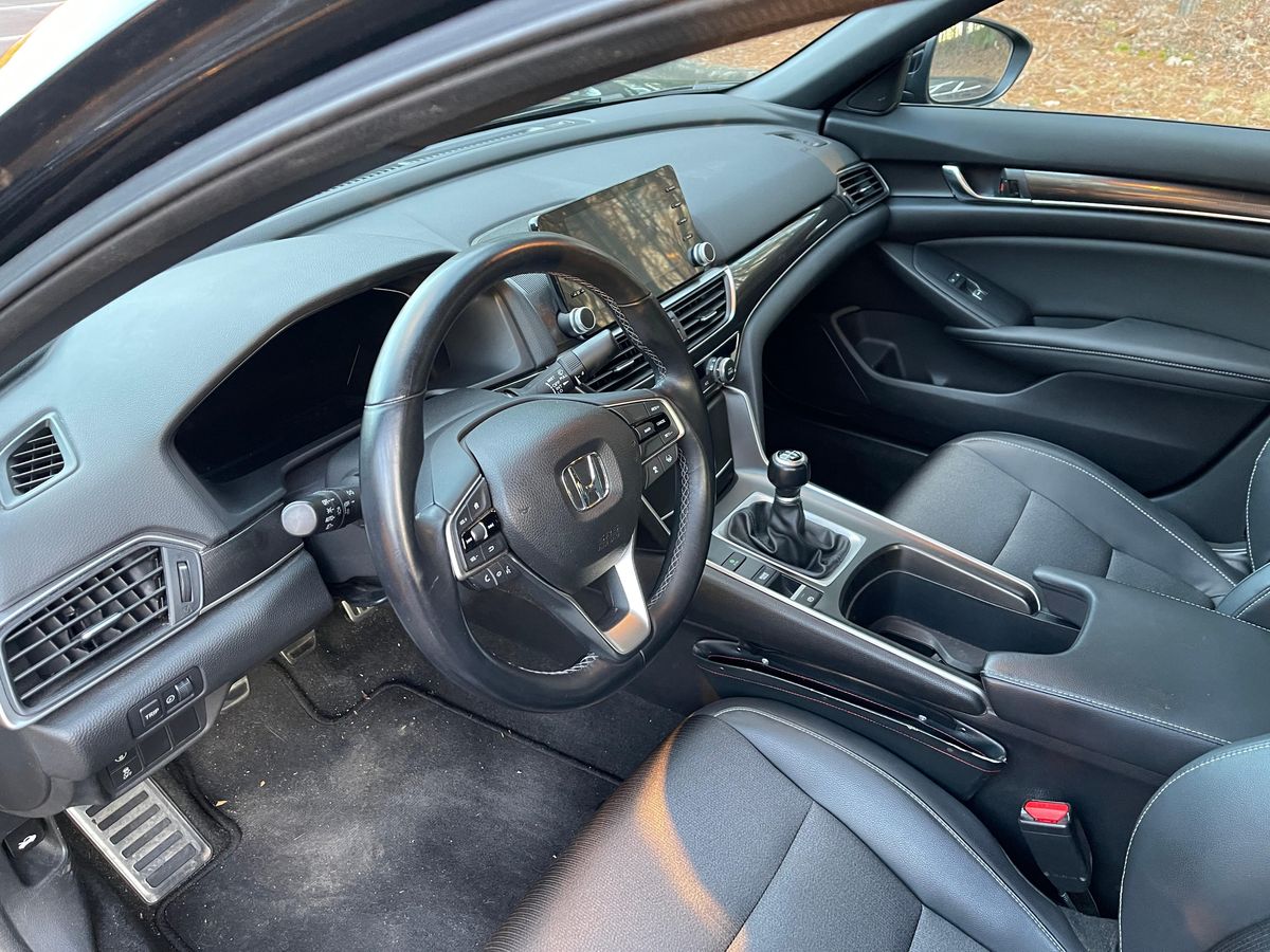 
								Honda Accord 2018 full									