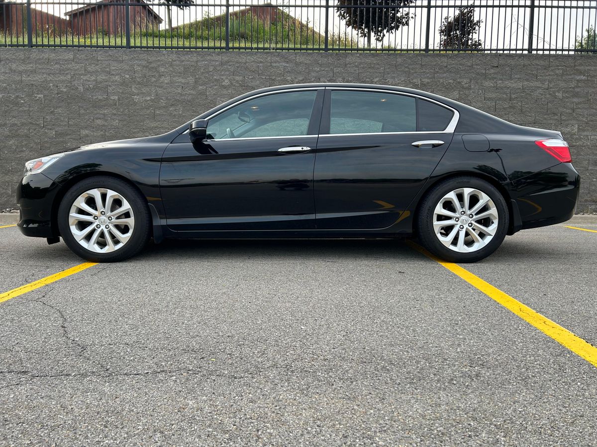 
								Honda Accord 2013 full									