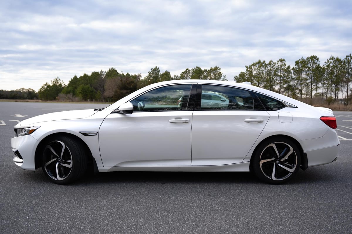 
								Honda Accord 2019 full									