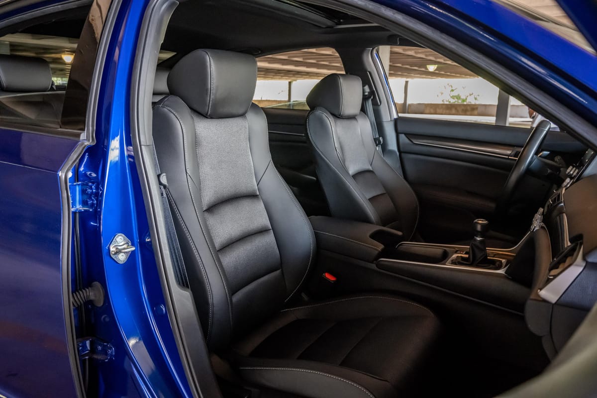 
								Honda Accord 2019 full									