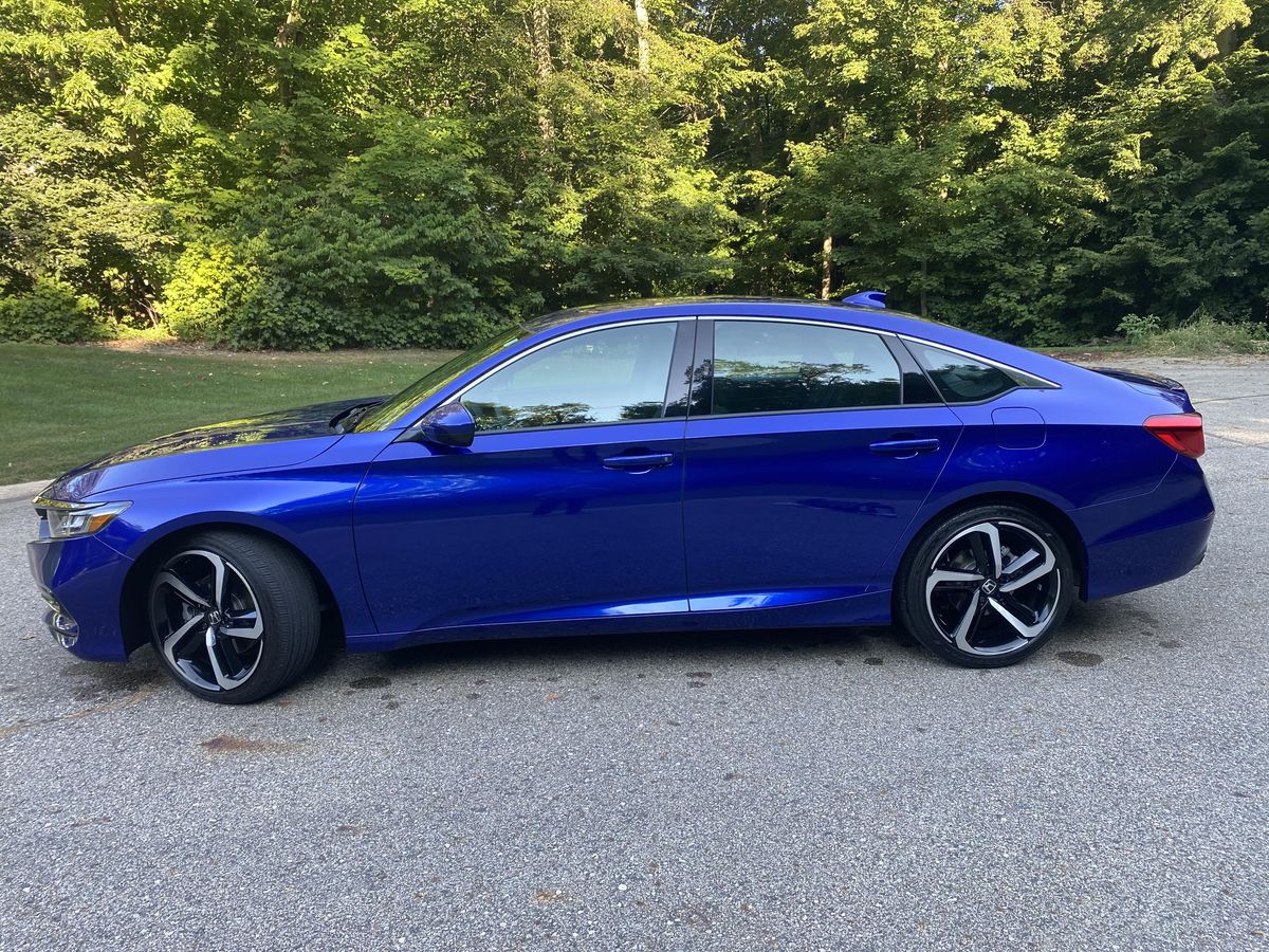 
								Honda Accord 2018 full									