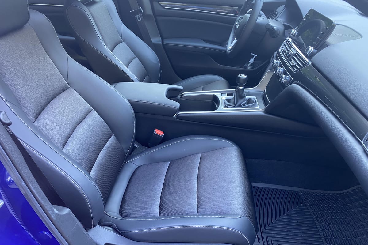 
								Honda Accord 2018 full									