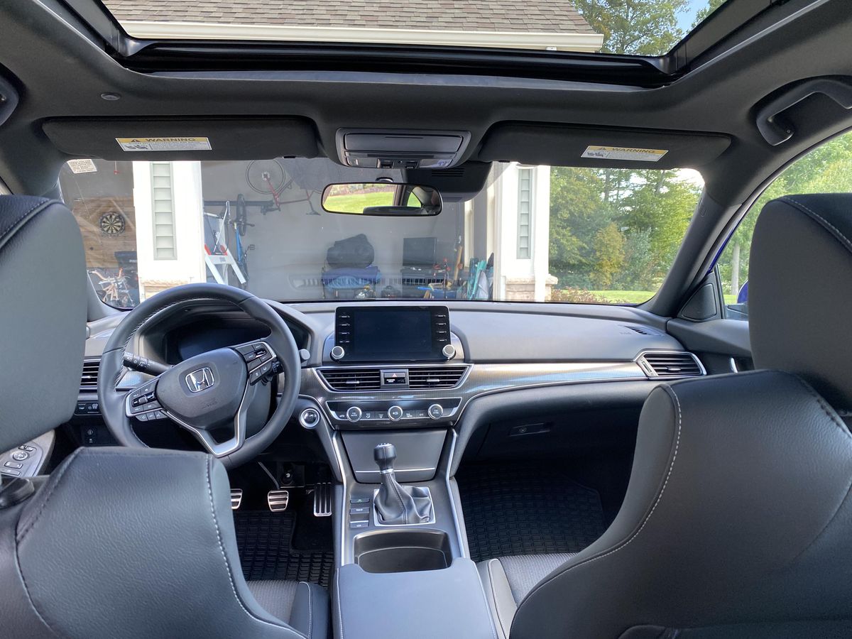 
								Honda Accord 2018 full									