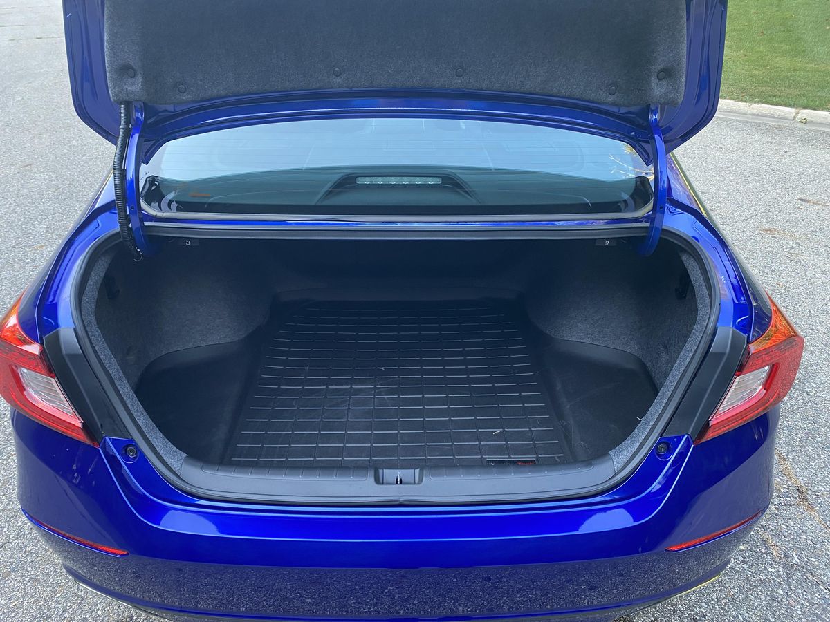 
								Honda Accord 2018 full									