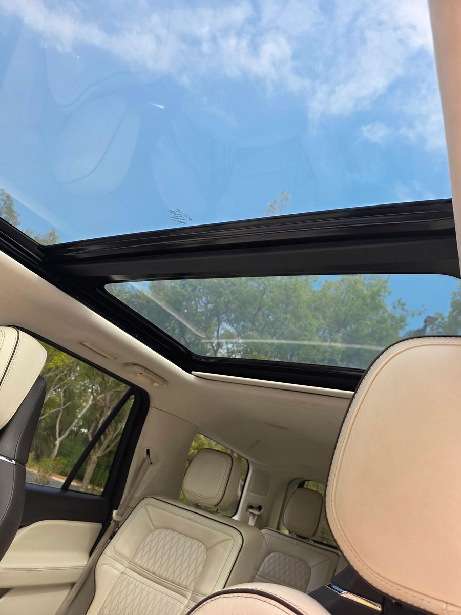 
								Lincoln Navigator 2018 full									