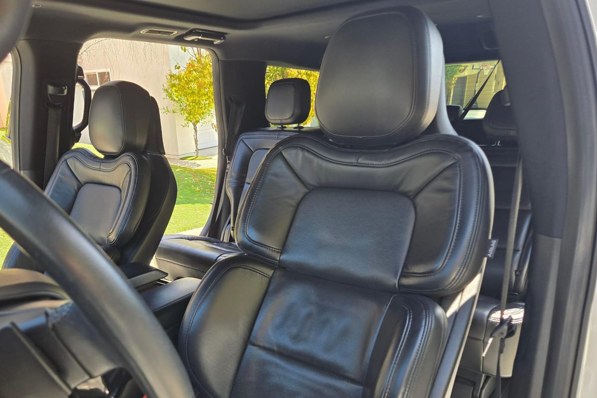 
								Lincoln Navigator 2020 full									