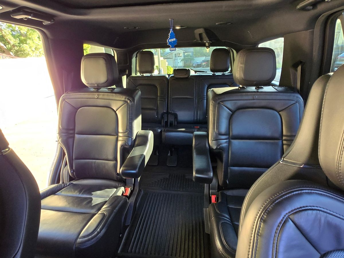 
								Lincoln Navigator 2020 full									