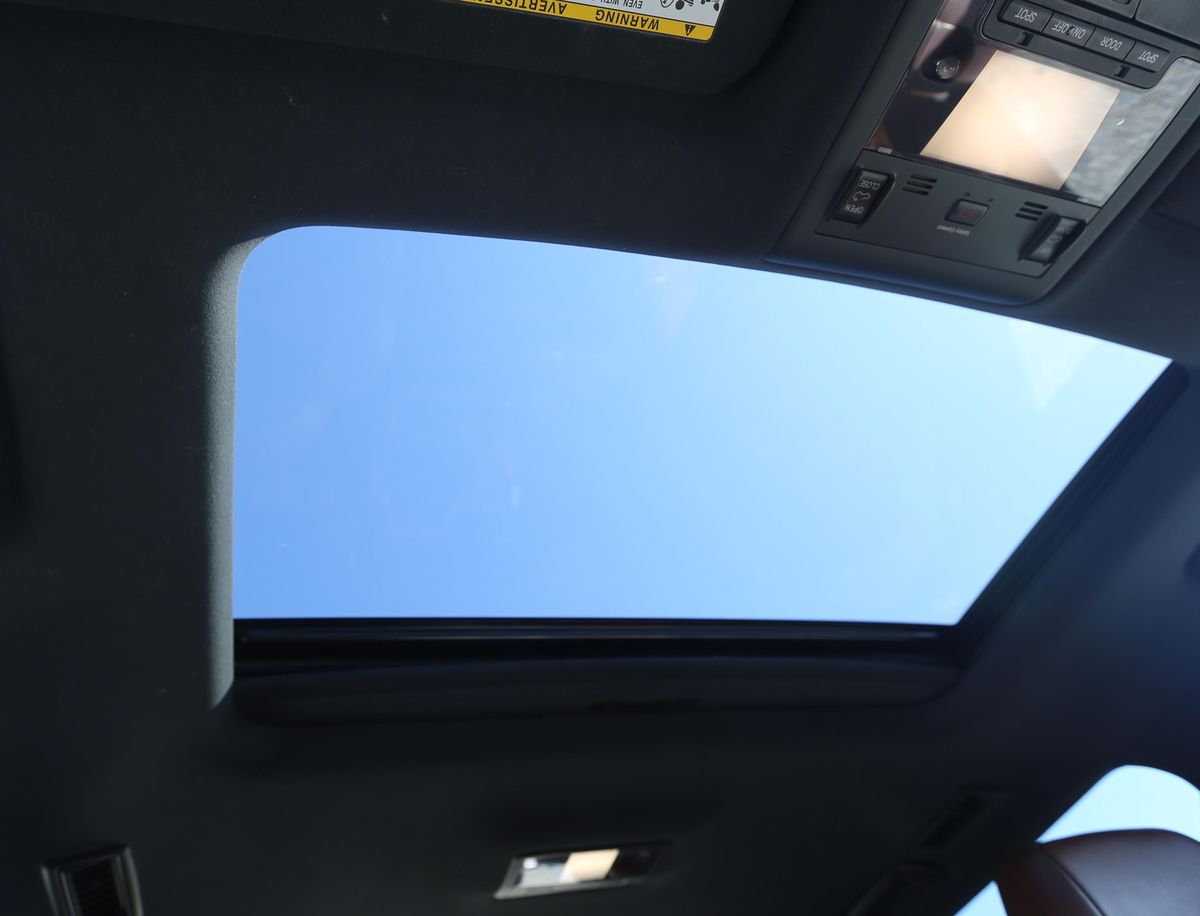 
								Toyota Land Cruiser 2021 full									