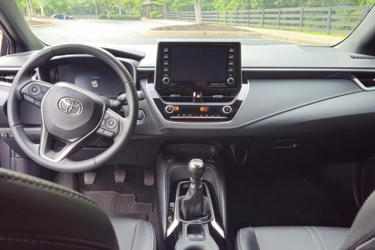 
								Toyota Corolla 2022 full									