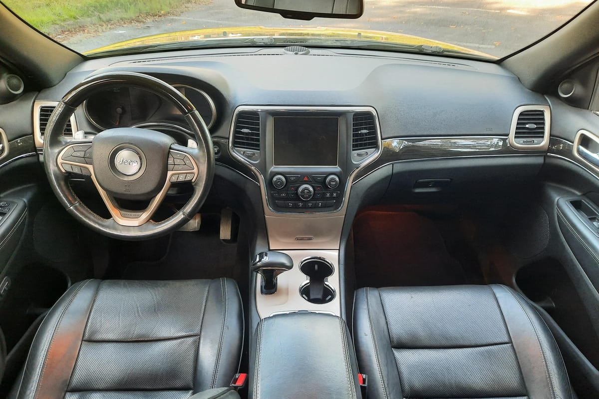 
								Jeep Cherokee 2014 full									