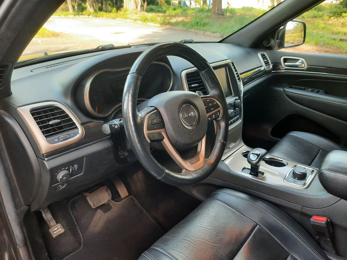 
								Jeep Cherokee 2014 full									