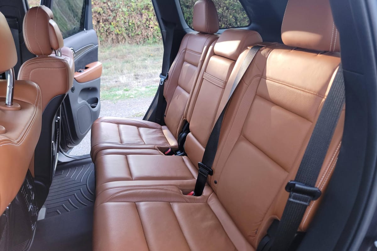 
								Jeep Grand Cherokee 2015 full									