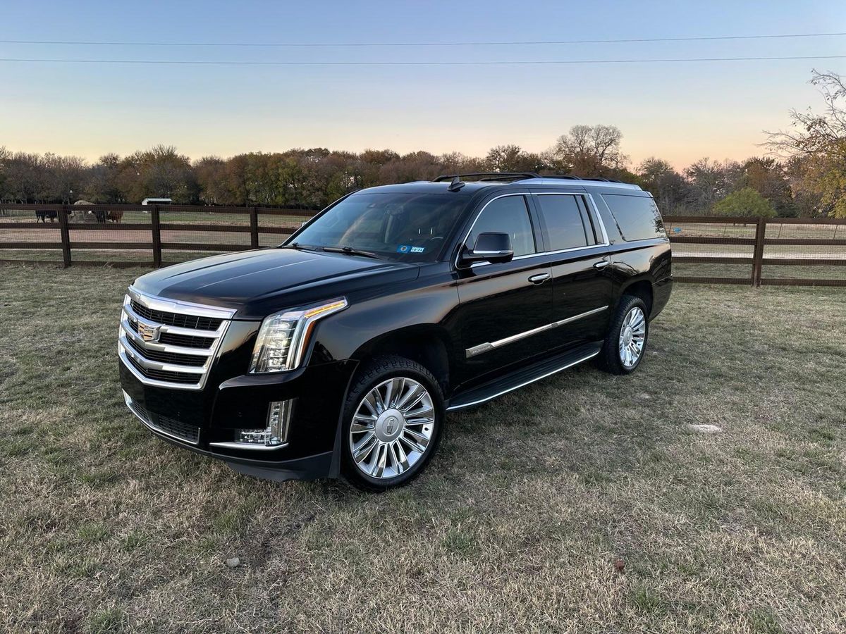 
								Cadillac Escalade 2016 full									