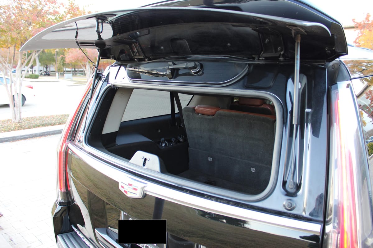 
								Cadillac Escalade 2016 full									