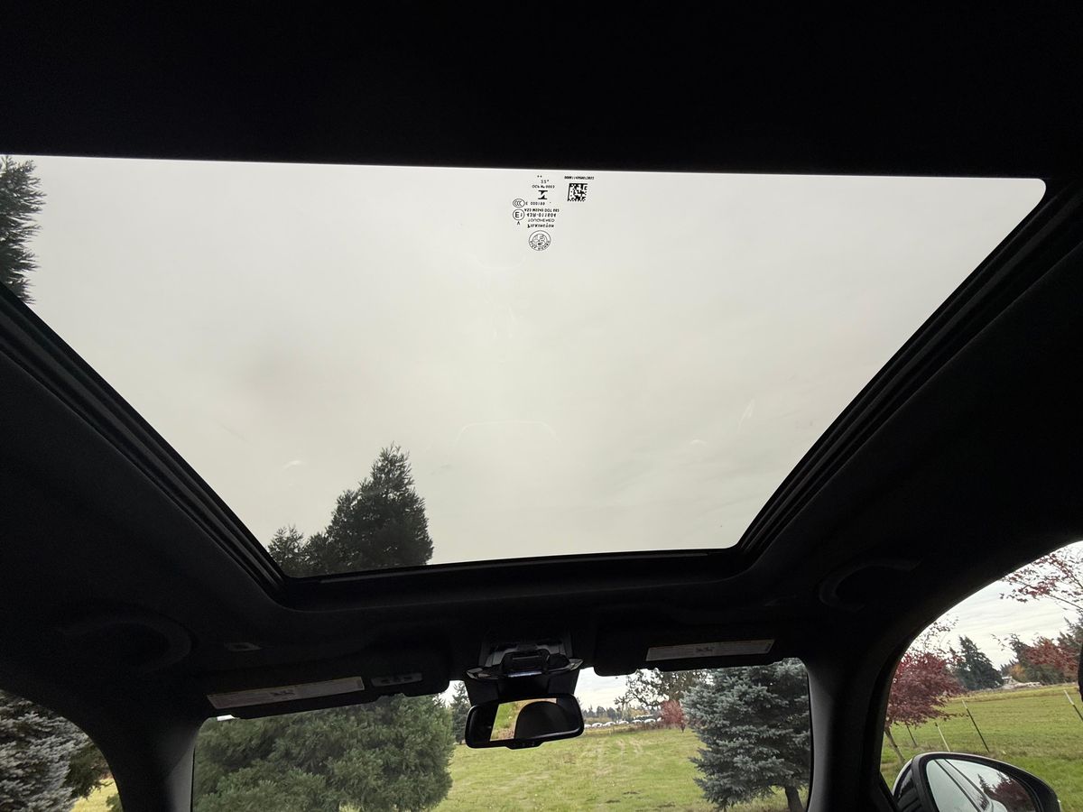 
								Alfa Romeo Stelvio 2023 full									