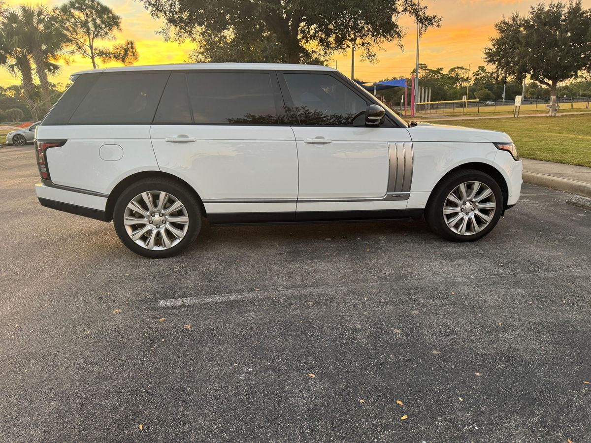 
								Land Rover Range Rover 2014 full									