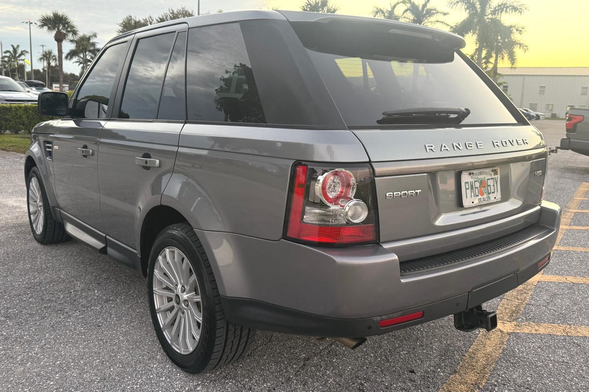 
								Land Rover Range Rover Sport 2013 full									