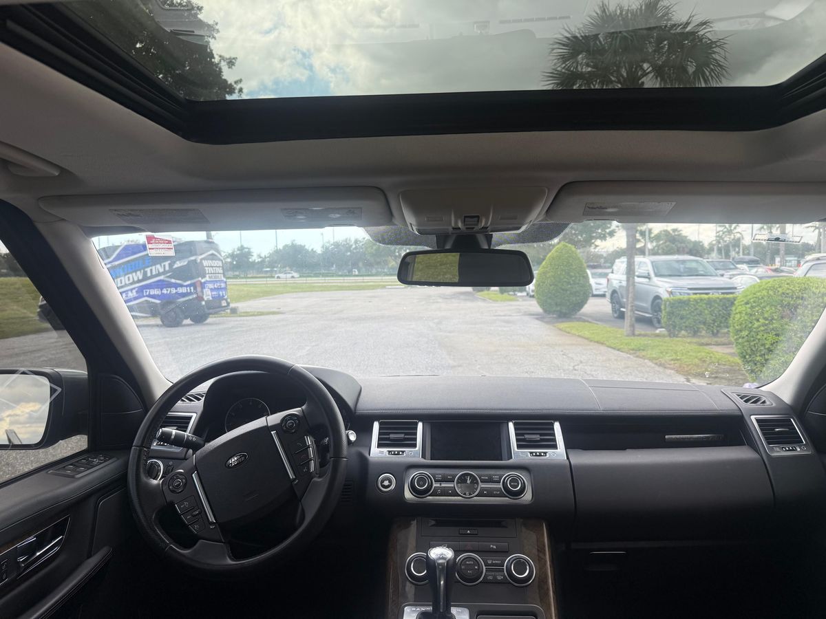 
								Land Rover Range Rover Sport 2013 full									