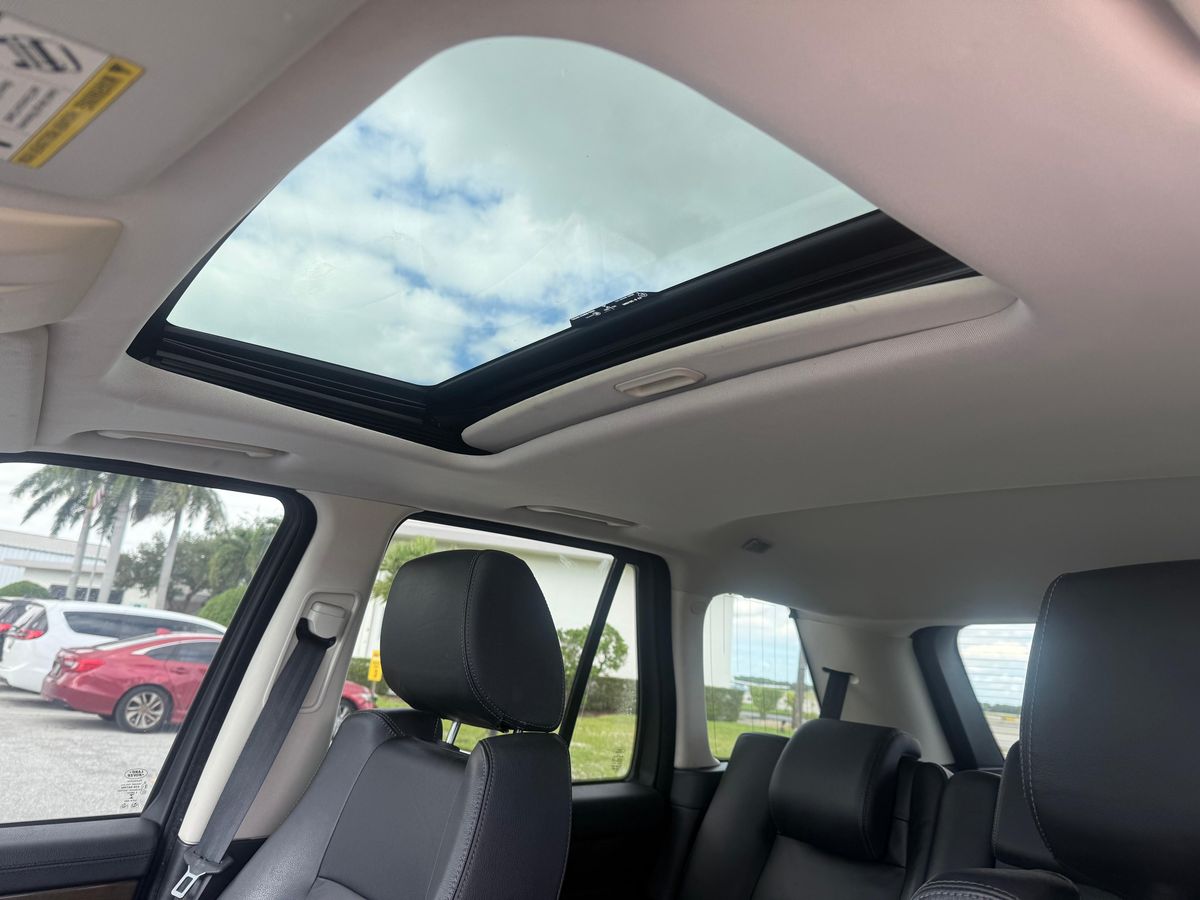 
								Land Rover Range Rover Sport 2013 full									