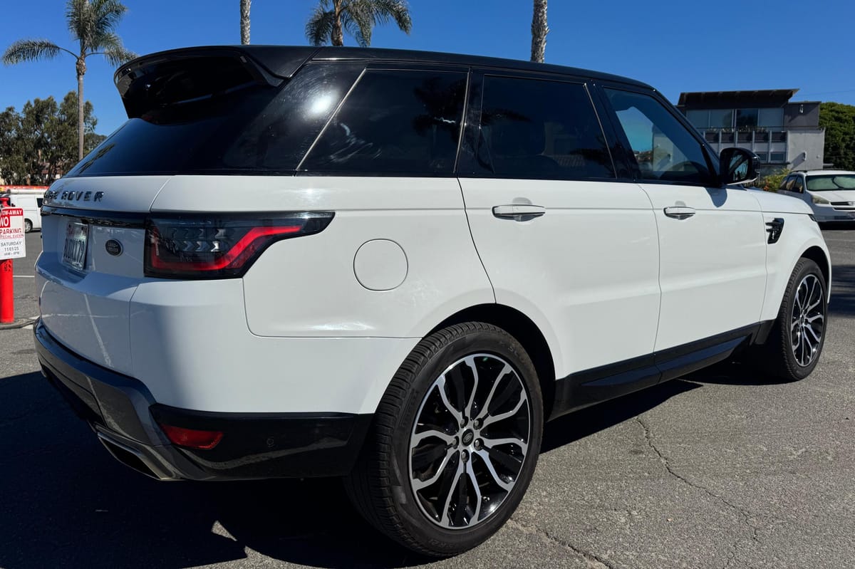 
								Land Rover Range Rover Sport 2021 full									
