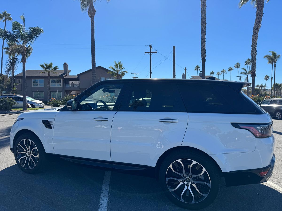 
								Land Rover Range Rover Sport 2021 full									