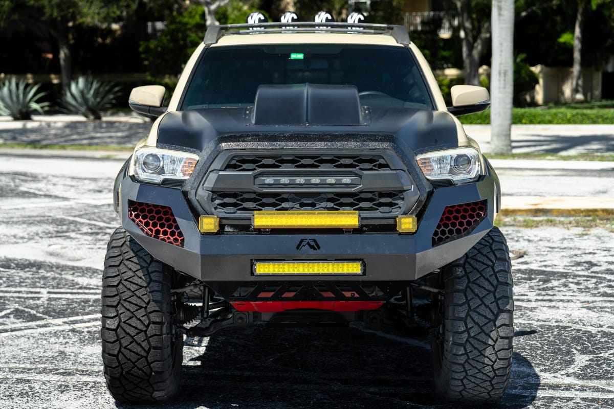 
								Toyota 4Runner 2017 full									