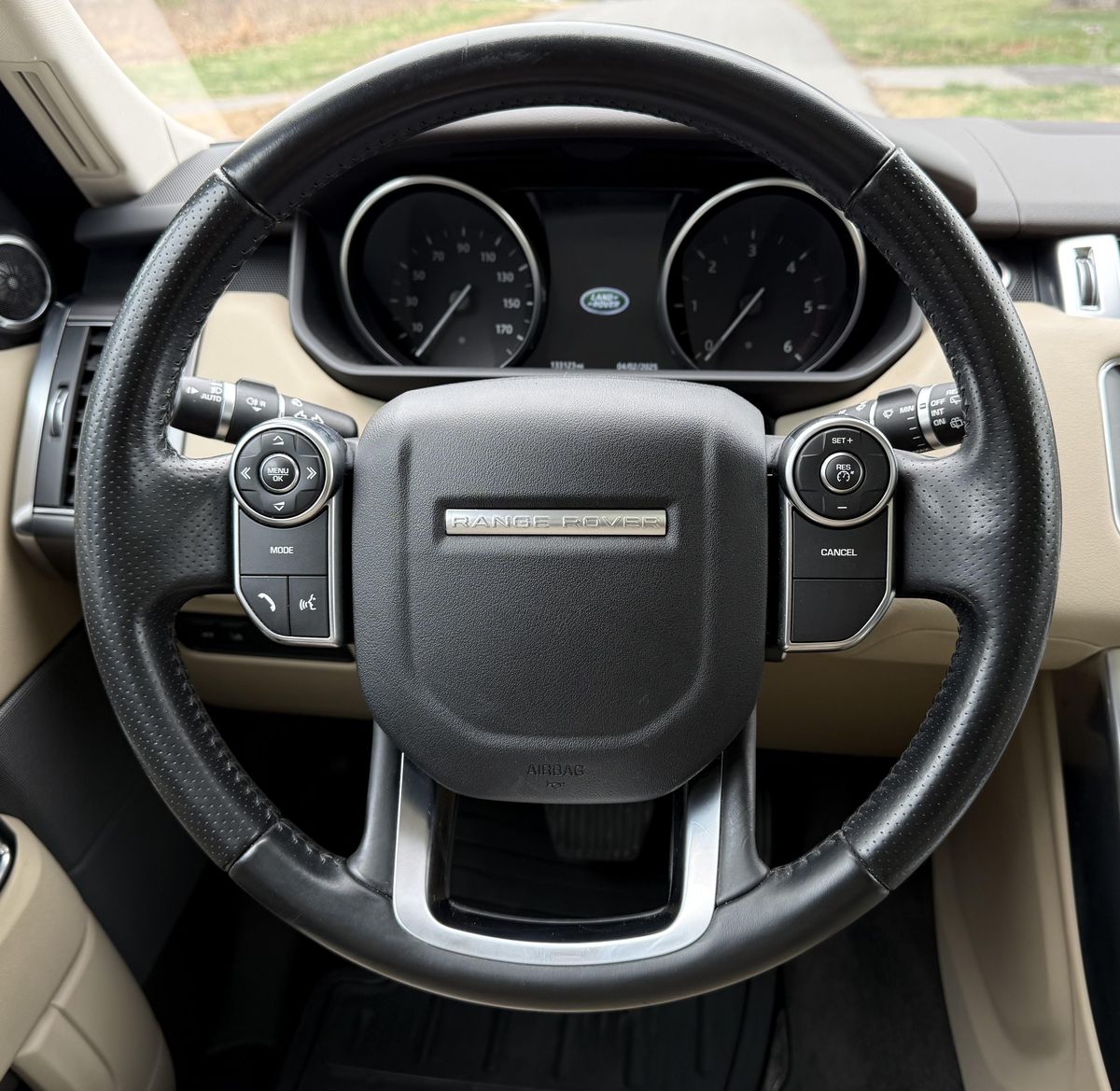 
								Land Rover Range Rover Sport 2017 full									