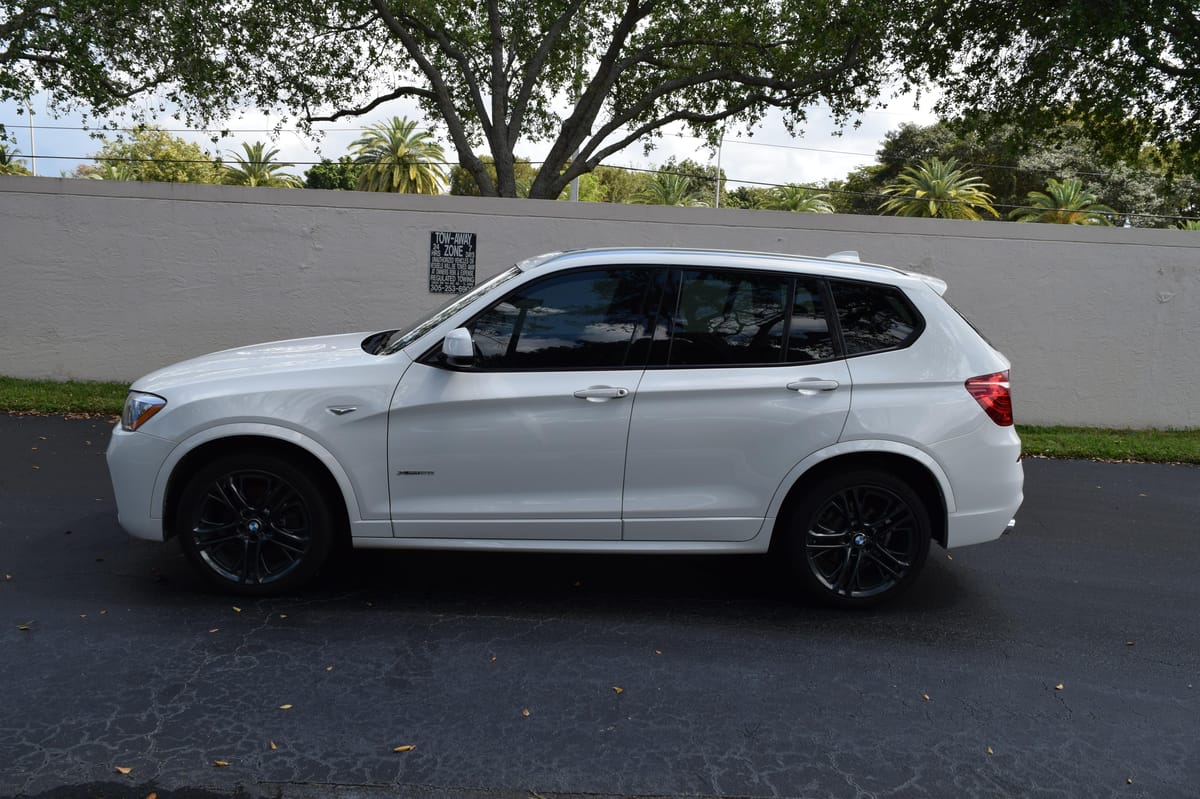 
								BMW X3 2015 full									