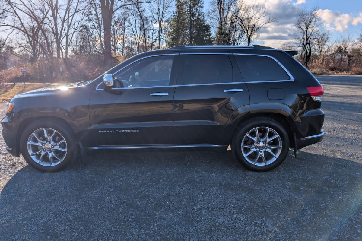 
								Jeep Grand Cherokee 2016 full									